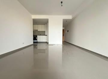 Departamento · 45m² · 2 Ambientes · Dpto - 2 Amb con Patio - Exc. Categoria - Araujo 900