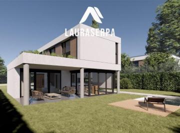 Casa · 175m² · 4 Ambientes · 1 Cochera · Casa en Venta en Vila Marina I, Villanueva, Tigre