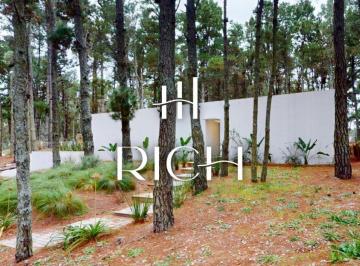 RIH-RIH-349_2 · Casa en Venta en Costa Esmeralda Bosque