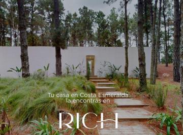 RIH-RIH-349_2 · Casa en Venta en Costa Esmeralda