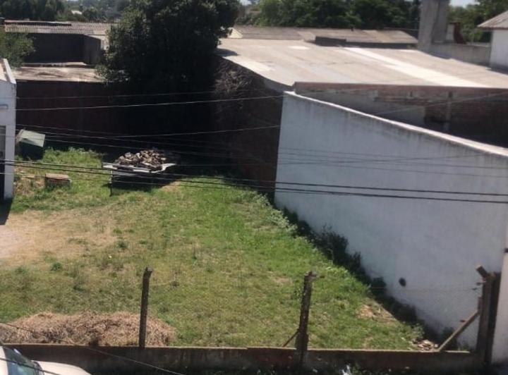Terreno · 266m²