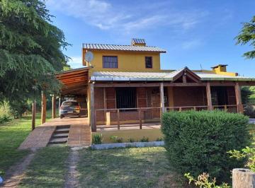 Casa · 160m² · 5 Ambientes · 1 Cochera · Venta Casa Residencias 4 Potrero de Garay Córdoba