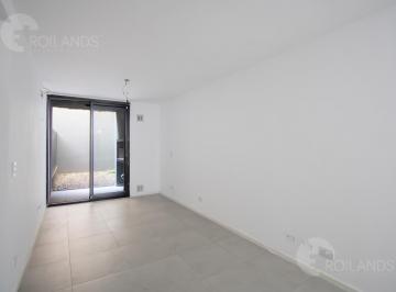 Departamento · 30m² · 1 Ambiente · Monoambiente en Venta con Patio en Flores