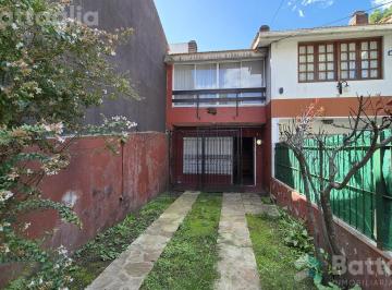 PH · 75m² · 3 Ambientes · 1 Cochera · Ideal Inversionista! Duplex Cerca del Mar [a Reciclar] en San Bernardo