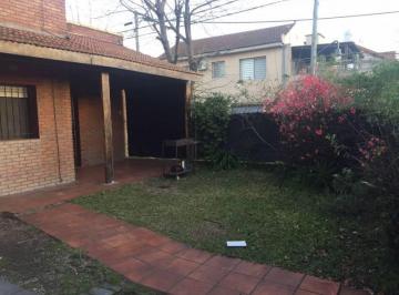 Casa · 80m² · 3 Ambientes · 1 Cochera · Alquiler de PH en Beccar San Isidro