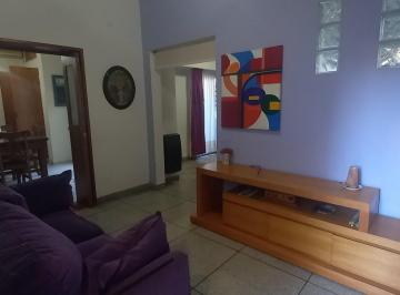 PH · 90m² · 4 Ambientes · Departamento PH en Venta con 2 Dorm. y Patio en Quilmes Oeste