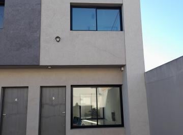 Casa de 3 ambientes, Ituzaingó · Alquiler: Duplex Interno. Ituzaingo Norte.