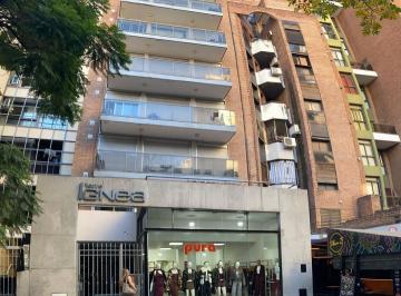 Departamento · 60m² · 3 Ambientes · Departamento en Alquiler de 2 Dorm.