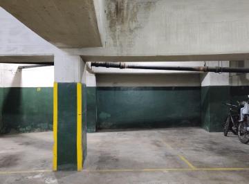 Garage , Monserrat · Cochera Cubierta, en Edificio Familiar en Pleno Microcentro Porteño.