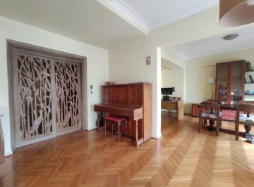 Departamento · 165m² · 4 Ambientes · Venta - 5 Amb. C/ Dependencia Servicio
