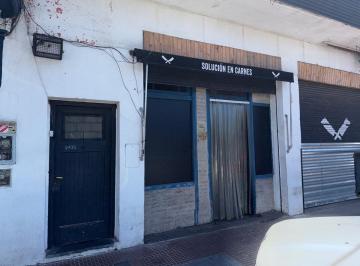 Local comercial · 236m² · Local Comercial con Equipamiento Frigorífico