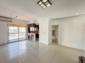 Departamento · 60m² · 3 Ambientes · 1 Cochera · Departamento 3 Ambientes con Cochera en Alquiler - San Martin 1256