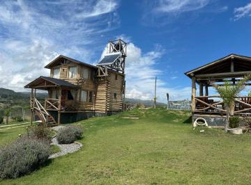 Casa · 96m² · 9 Ambientes · 1 Cochera · Venta Casa La Cumbre 2 Dorm Pileta Hermosa Vista