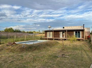 Casa · 30m² · 3 Ambientes · Casa Amoblada con Pileta / 30 m