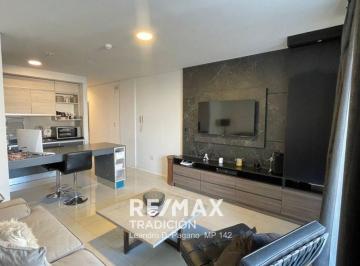 Departamento · 63m² · 2 Ambientes · 1 Cochera · Departamento Venta 1 Dorm. C/cochera Microcentro