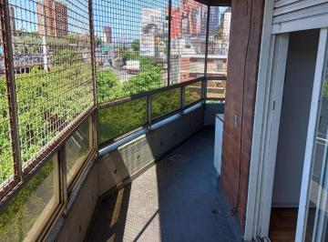Departamento · 90m² · 4 Ambientes · Dpto. 3 Ambientes en Venta en Vicente López!