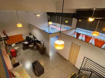 Local comercial · 160m² · 2 Ambientes · Local en Venta - 1 Baño - 160 m² - Quilmes