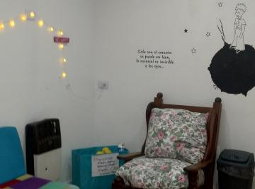 Consultorio de 8 ambientes, Lomas de Zamora · Alquiler Consultorios