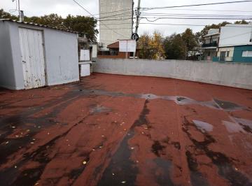 Casa · 107m² · 4 Ambientes · 1 Cochera · Venta Casa Lote Propio con Cochera, en Agronomia!
