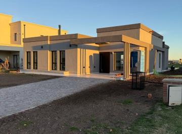 Casa de 3 ambientes, Ezeiza · Barrio San Felipe Canning Lote 193 Dueño Directo