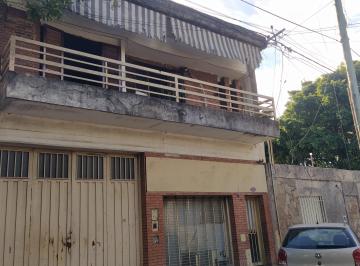 PH de 2 ambientes, Rosario · Galpón en Pb y Casa Planta Alta
