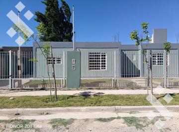 PH · 75m² · 3 Ambientes · 1 Cochera · En Venta, Casa 2 Dorm., en Planta Baja, B° 5 Soles Plottier