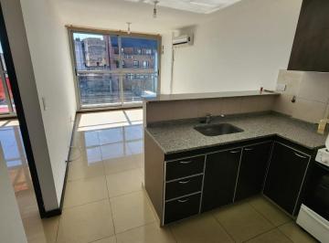 Departamento · 43m² · 2 Ambientes · Alquilo Depto 1dorm Balcon en Bv Illia Esquina Bv. Chacabuco