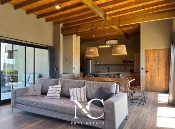 Casa · 314m² · 6 Ambientes · Casa en Venta en Costa Esmeralda, a Estrenar en Entorno Tranquilo