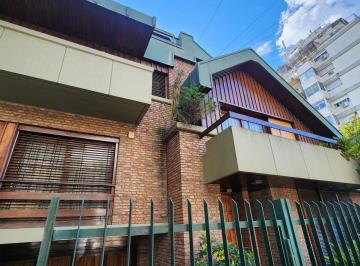 Casa · 302m² · 5 Ambientes · 2 Cocheras · Casa en Saavedra