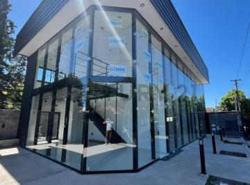 Local comercial · 57m² · 1 Cochera · Local Comercial con Cochera a Estrenar, en Venta en Gonnet, La Plata
