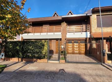 Casa · 289m² · 5 Ambientes · 2 Cocheras · Casa en Las Colinas P. Ramos