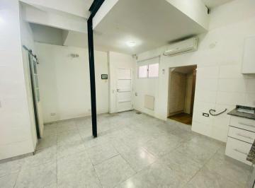Departamento · 50m² · 2 Ambientes · Amlio Departamento Interno de Dos Ambientes