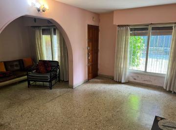 PH · 82m² · 4 Ambientes · 1 Cochera · PH en Lomas de Zamora Oeste