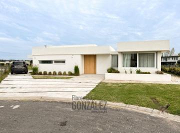 MPI-MPI-5077_2 · Venta Casa Barrio Santa Ines Canning 4 Ambientes