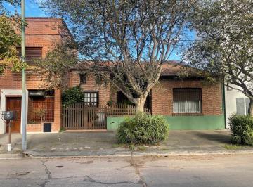 PH de 5 ambientes, La Plata · Venta PH de Dos Unidades Funcionales (Casa y Loft).