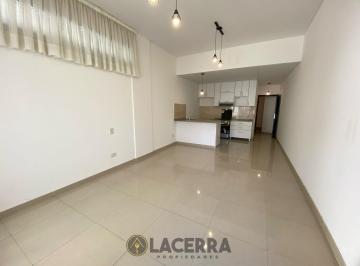 PH · 48m² · 2 Ambientes · 1 Cochera · PH en José León Suarez