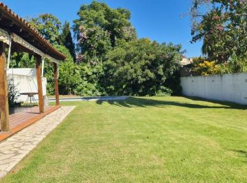 Casa · 180m² · 5 Ambientes · 2 Cocheras · Venta Casa 3 Dorm Suite / 2 Baños Pileta Villa Ballester