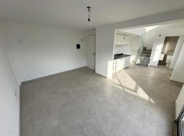 Departamento · 52m² · 2 Ambientes · Excelente Dpto 2 Amb en Duplex C/ 2 Baños a Estrenar Apto Credito - Apto Prof - Monte Castro