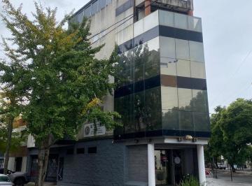 Edificio · 400m² · 6 Cocheras · Edificio Comercial - La Plata