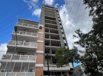 Departamento · 100m² · 3 Ambientes · 1 Cochera · Venta Tres Ambientes 110 m², Cochera y Baulera, Lanús.