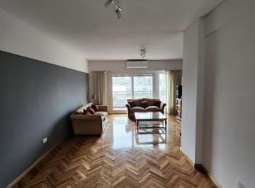 Departamento · 120m² · 4 Ambientes · 1 Cochera · Departamento en Parque Patricios