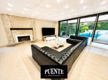 Casa · 360m² · 7 Ambientes · 2 Cocheras · Casa - Campos de Echeverría - Venta - Esteban Echeverria - Canning