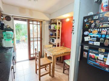 Casa de 4 ambientes, Hurlingham · Excelente Venta!