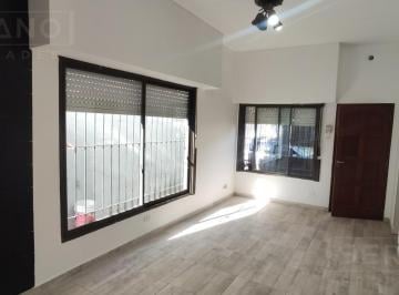 Casa · 100m² · 3 Ambientes · Venta Casa 3 Amb S. Fernando Centro Apto Cred
