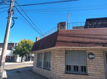 Casa , Rosario · Casa 3 Dorm. y Cochera - Riobamba 3302, Rosario.