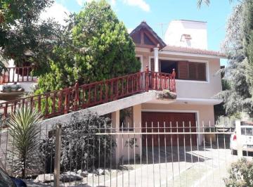 Casa de 7 ambientes, Villa Carlos Paz · Casa en Alquiler - V. Carlos Paz - B° Muñoz - $1.200.000