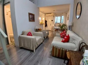 PH · 48m² · 2 Ambientes · Encantador PH Dos Ambientes Tipo Duplex con Terraza!
