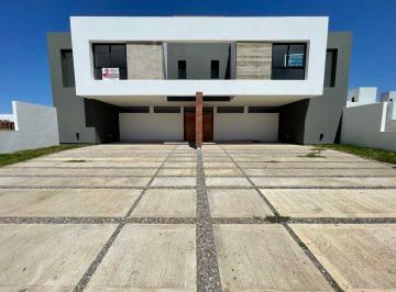 PH · 130m² · 5 Ambientes · 2 Cocheras · Duplex Venta San Ignacio Manantiales Tres Dorm.