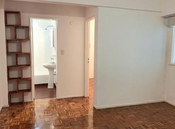Departamento · 42m² · 2 Ambientes · Alquiler Depto 2 Amb Florida, Centro Comercial, Amplio Modernizado