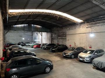 Bodega-Galpón · 772m² · En Venta - Galpon con Comercio Al Frente - España y Hospitales